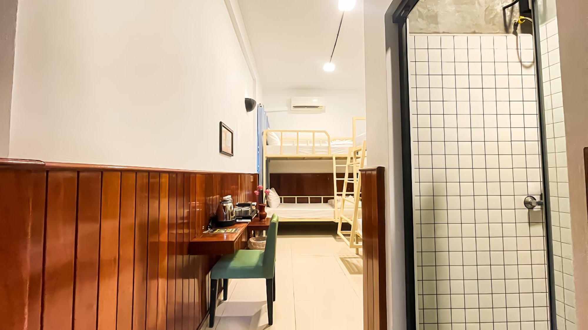 The Center Point Hotel Сием Реап Екстериор снимка