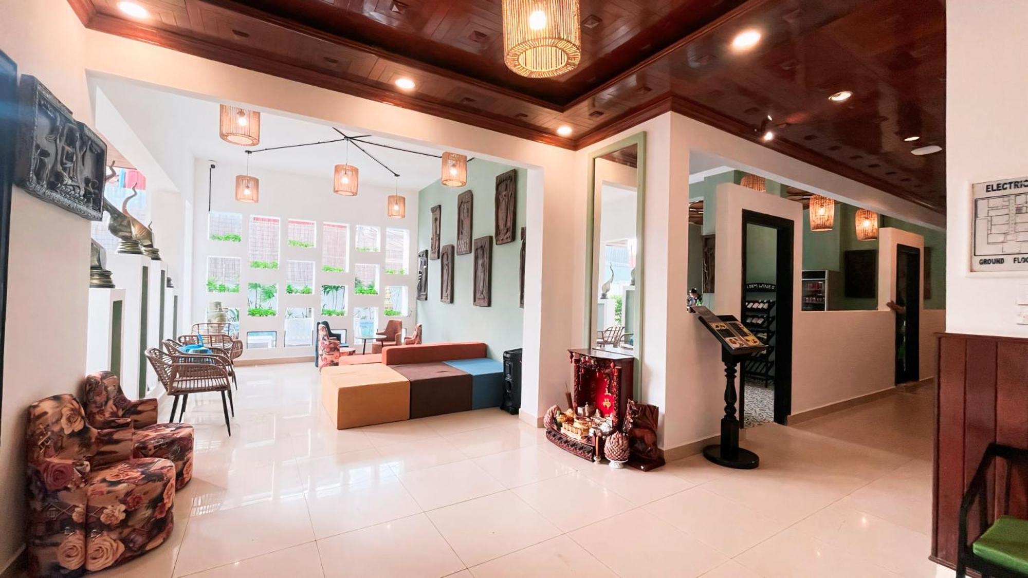 The Center Point Hotel Сием Реап Екстериор снимка