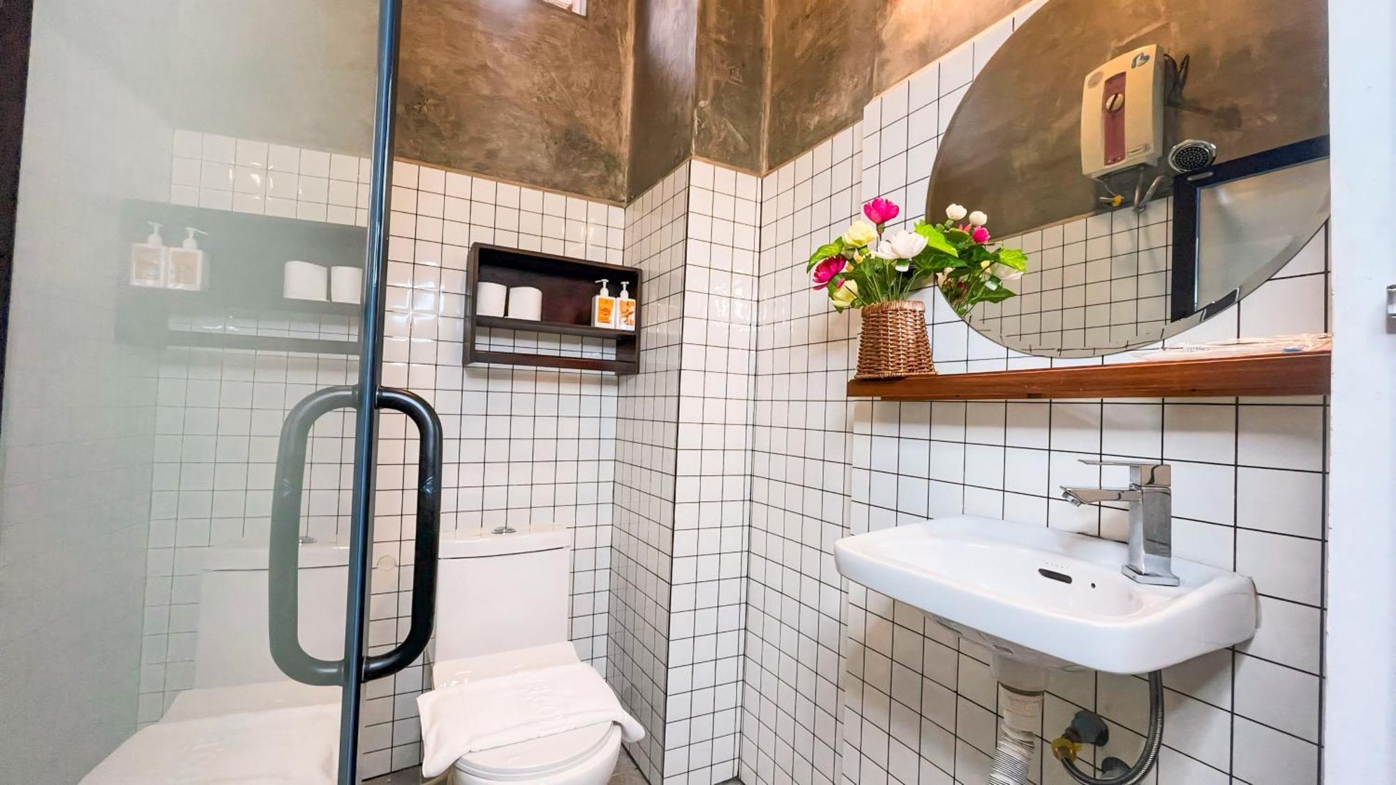 The Center Point Hotel Сием Реап Екстериор снимка